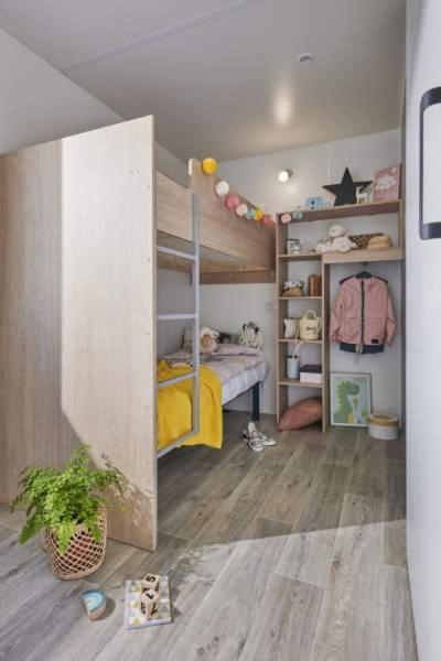 Camping La Garenne De Moncourt Рю Экстерьер фото
